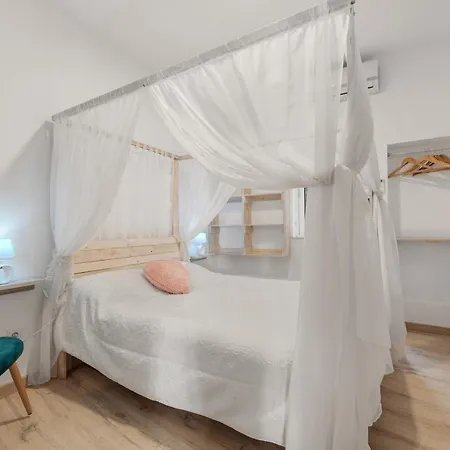 Carvoeiro Beach Apartment 公寓 *